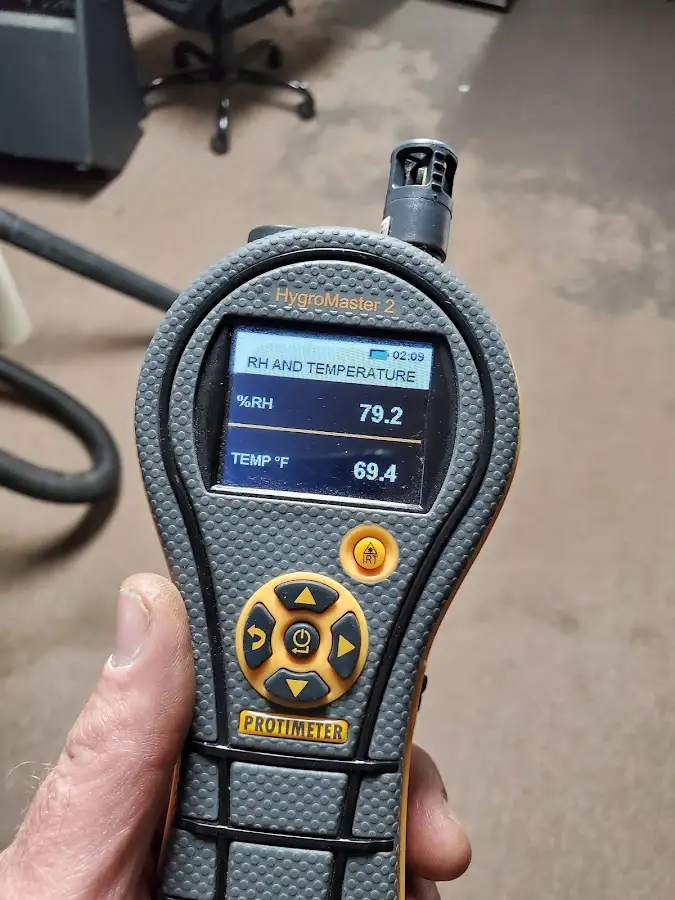Moisture meter humidity assessment for Mold Remediation & Removal in Inverness Highlands South